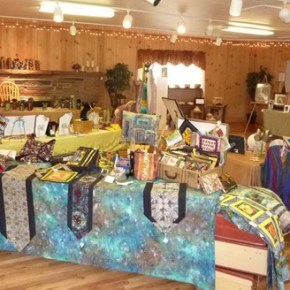 Coal Creek artists sell creations, support&nbsp;peers