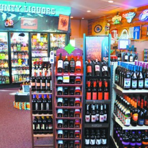 Mid County Liquor celebrates 10&nbsp;years