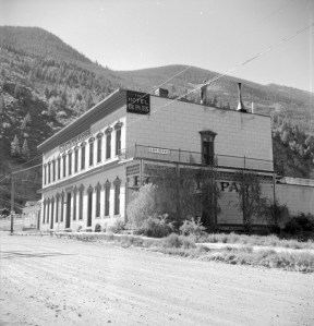 HISTORIC.HoteldeParis.X-1302