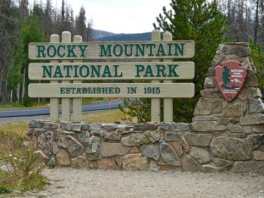 Rocky Mountain National Park Sign