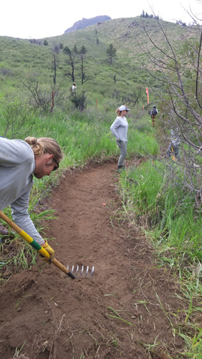 sm-conservation-corps-crews-rebulding-young-gulch-trail