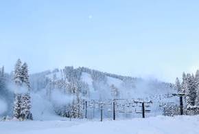 Winter storm brings Colorado Ski Country over foot of&nbsp;snow