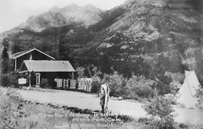 EaglePlumes8.PerkinsTrdingPost